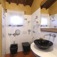 Camera Moderna, Agriturismo 